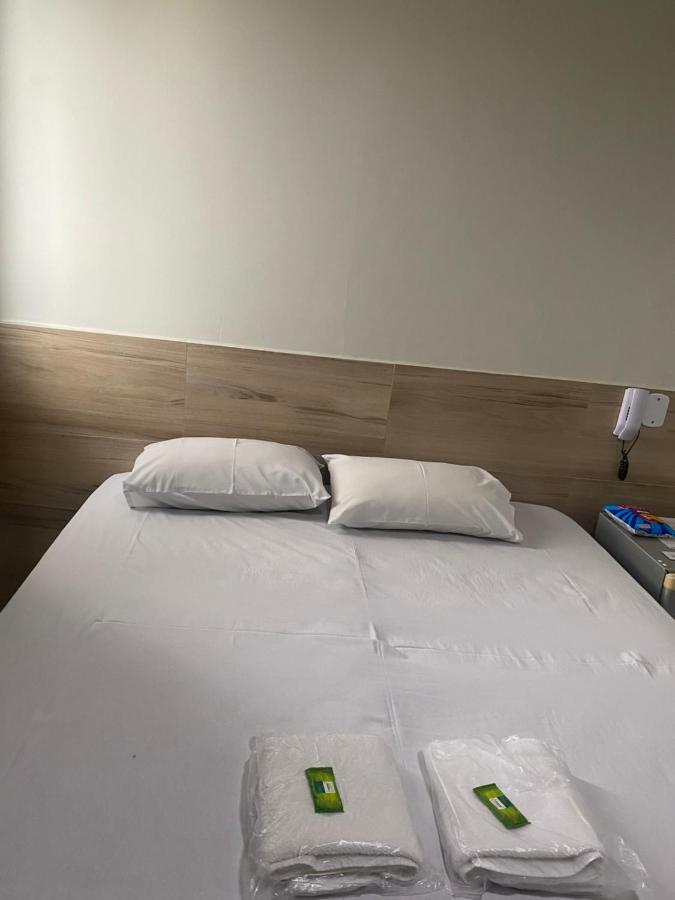 טגואטינגה Hotel Premier מראה חיצוני תמונה